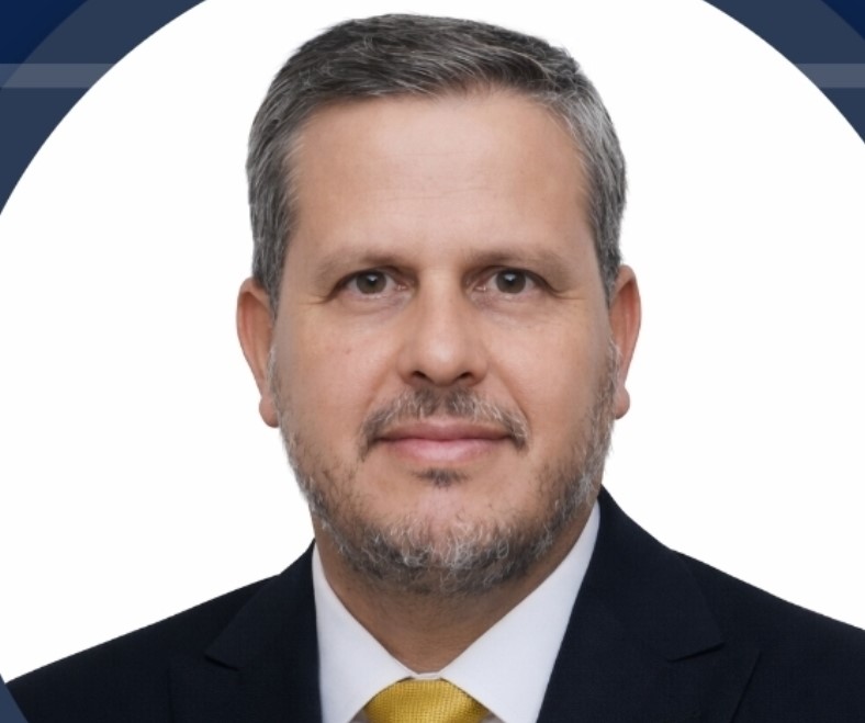 Prof. Dr. Ali Mansoor Al Ameri
